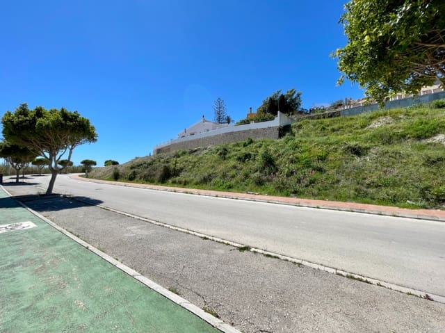 Building Plot for sale in Benissa - € 130,000 (Ref: 9781409)