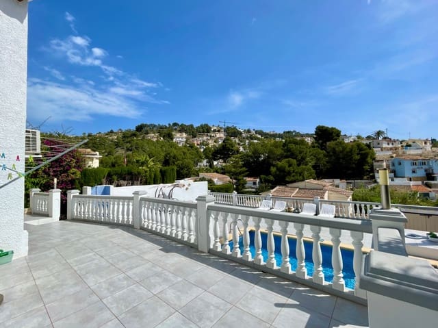 4 quarto Moradia para venda em Benissa com piscina garagem - 550 000 € (Ref: 9795525)