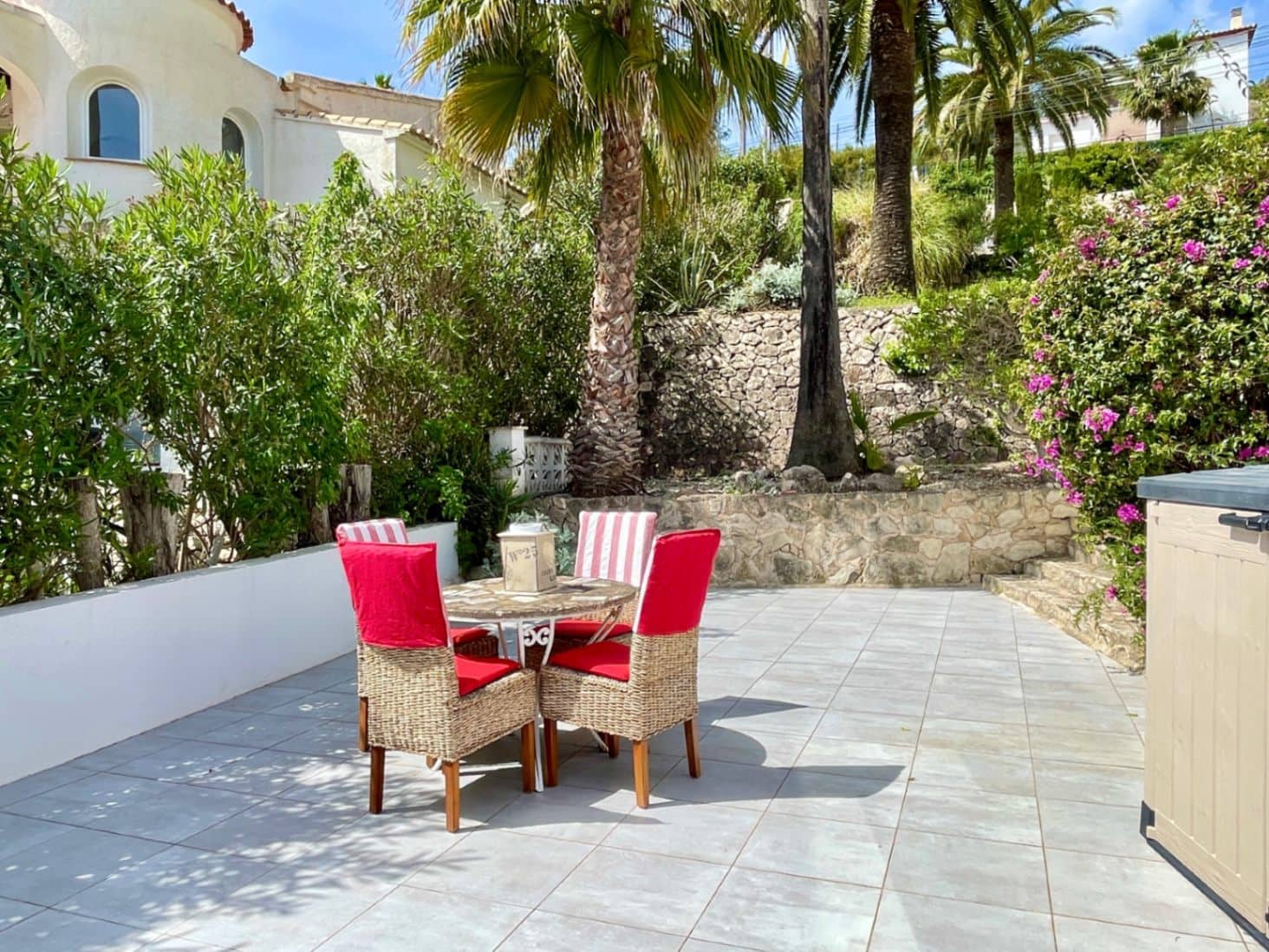 4 quarto Moradia para venda em Benissa com piscina garagem - 550 000 € (Ref: 9795525)