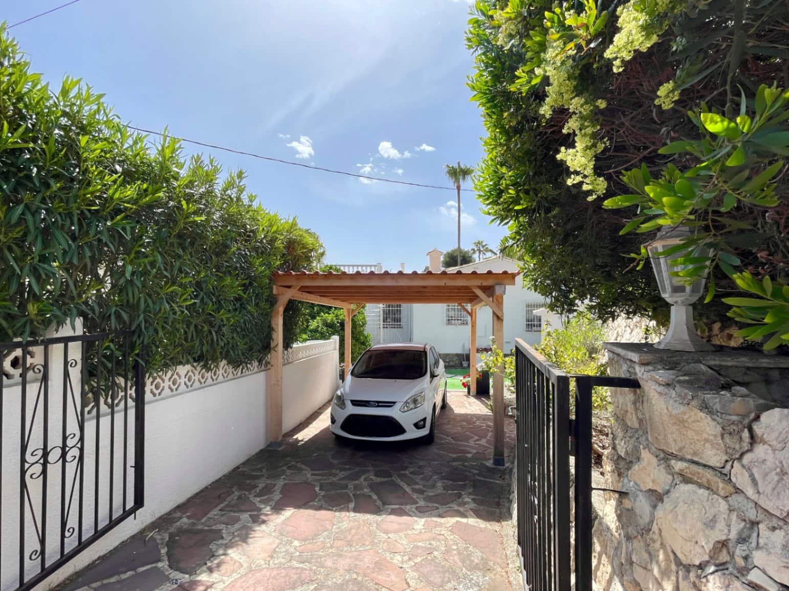 4 quarto Moradia para venda em Benissa com piscina garagem - 550 000 € (Ref: 9795525)