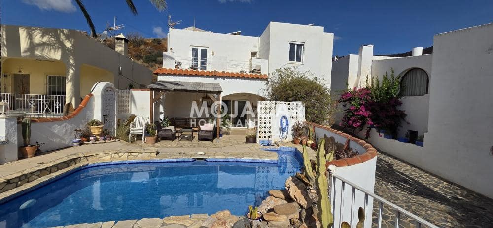 4 bedroom Villa for sale in Mojacar with pool garage - € 349,950 (Ref: 10078826)