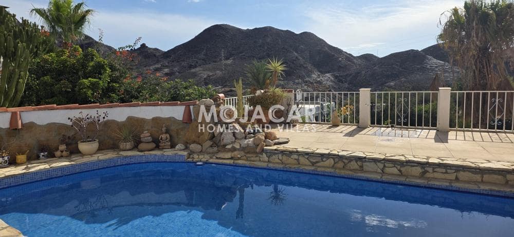 4 bedroom Villa for sale in Mojacar with pool garage - € 349,950 (Ref: 10078826)
