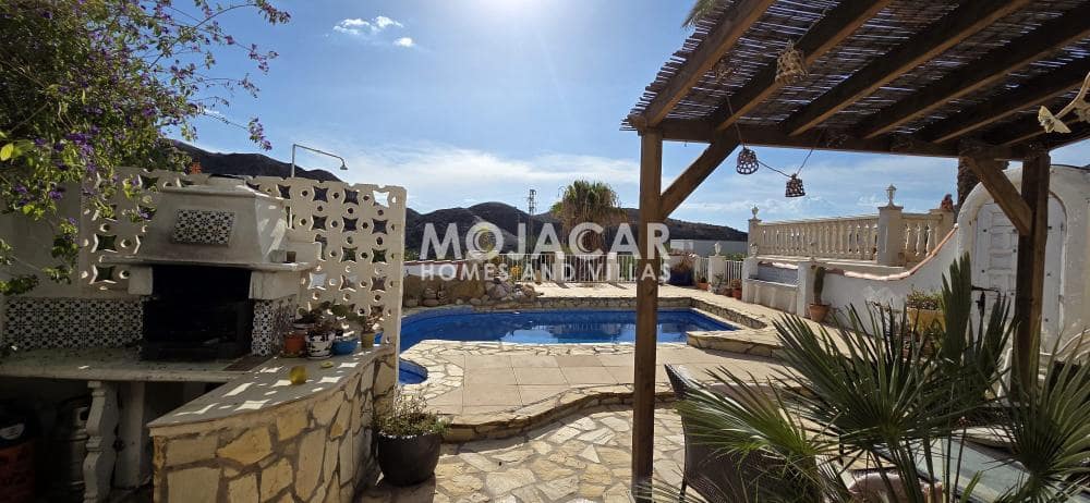 4 bedroom Villa for sale in Mojacar with pool garage - € 349,950 (Ref: 10078826)