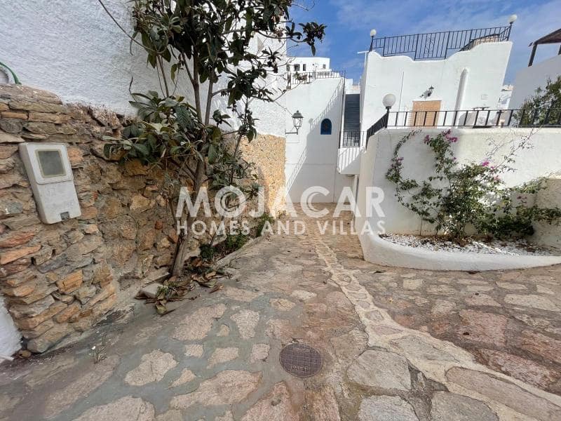 Pareado de 4 habitaciones en Mojácar en venta con garaje - 189.000 € (Ref: 10078907)