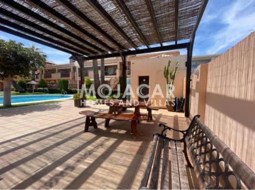 2 slaapkamer Strandappartement te koop in Mojacar met zwembad garage - € 195.000 (Ref: 10078908)