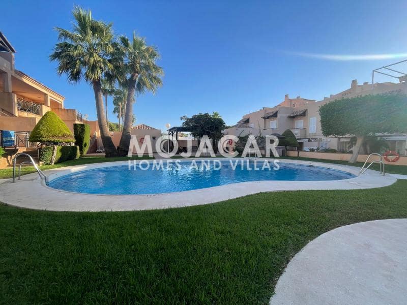 2 slaapkamer Strandappartement te koop in Mojacar met zwembad garage - € 195.000 (Ref: 10078908)