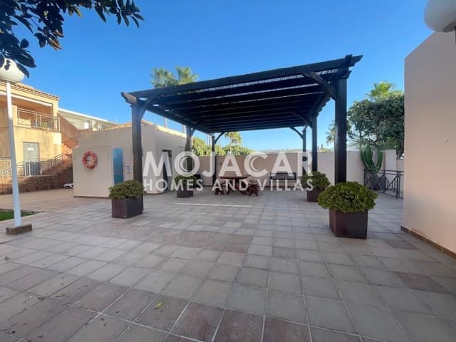 2 slaapkamer Strandappartement te koop in Mojácar met zwembad garage - € 195.000 (Ref: 10078908)