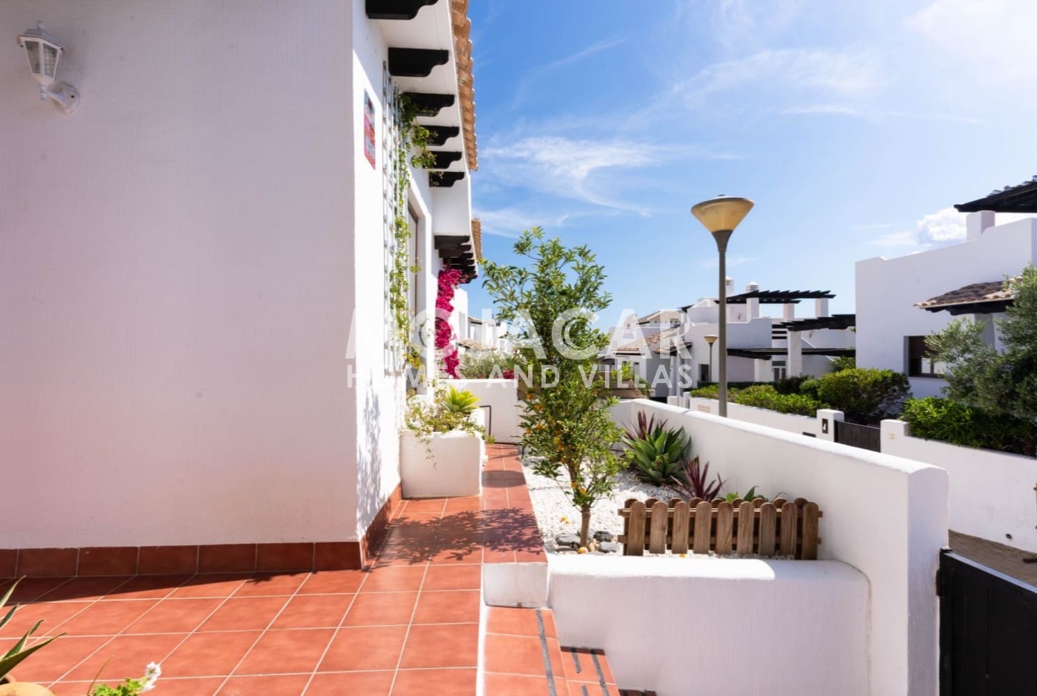 Dom blizniak na sprzedaż w Vera z garażem - 325 000 € (Ref: 9015076)