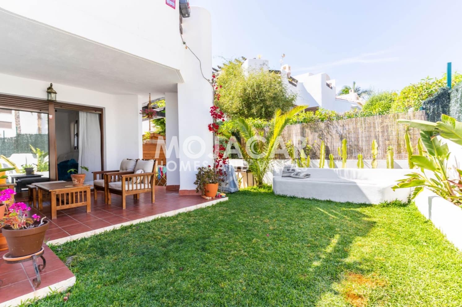 Dom blizniak na sprzedaż w Vera z garażem - 325 000 € (Ref: 9015076)