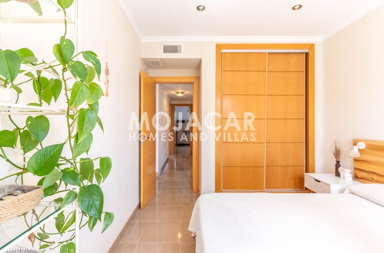 Dom blizniak na sprzedaż w Vera z garażem - 325 000 € (Ref: 9015076)