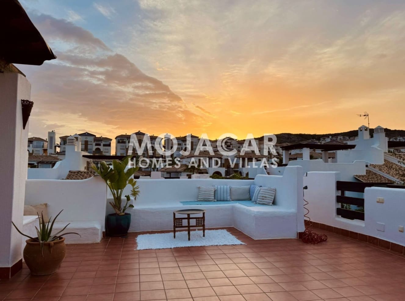 Dom blizniak na sprzedaż w Vera z garażem - 325 000 € (Ref: 9015076)