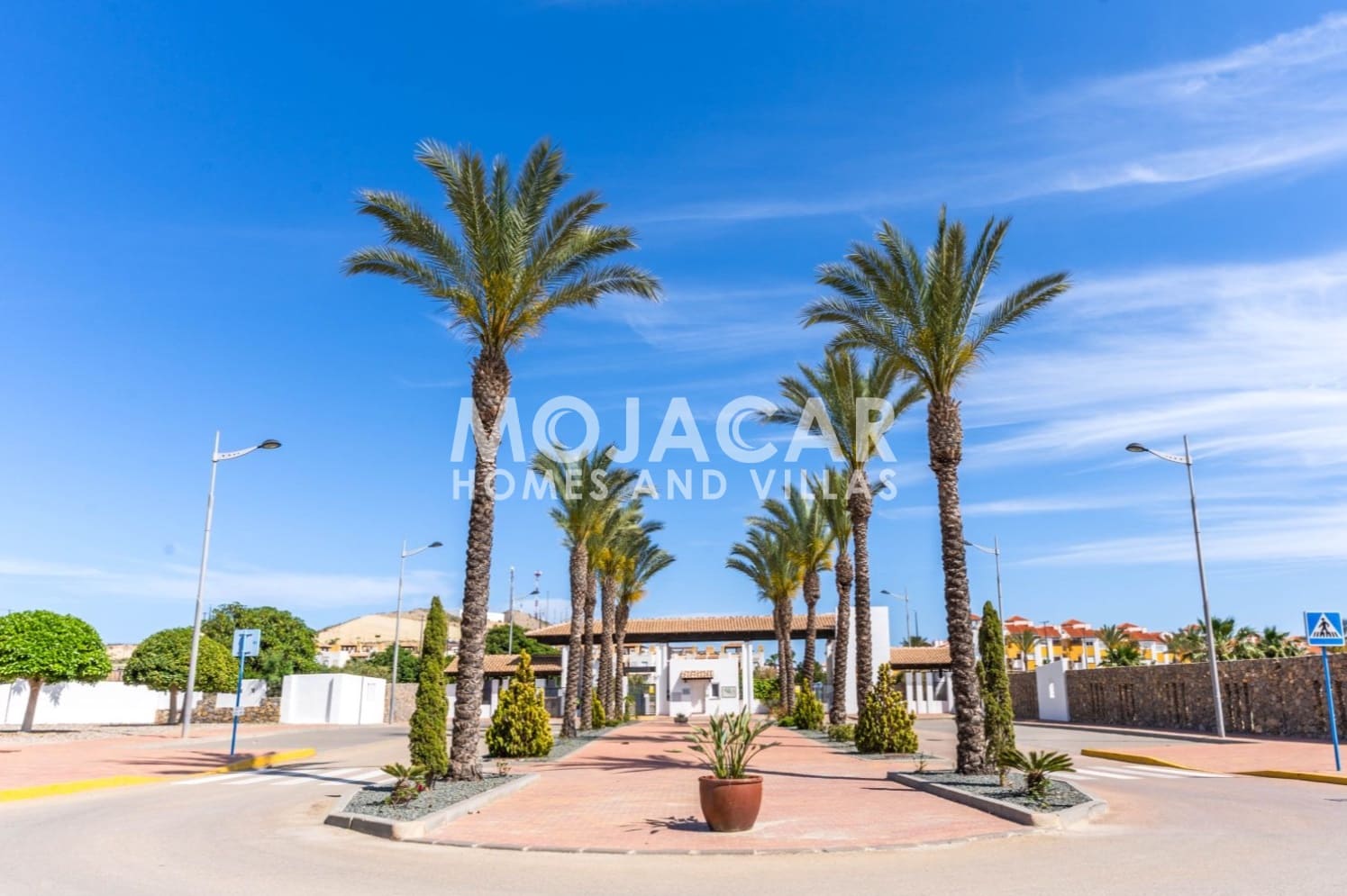 Dom blizniak na sprzedaż w Vera z garażem - 325 000 € (Ref: 9015076)