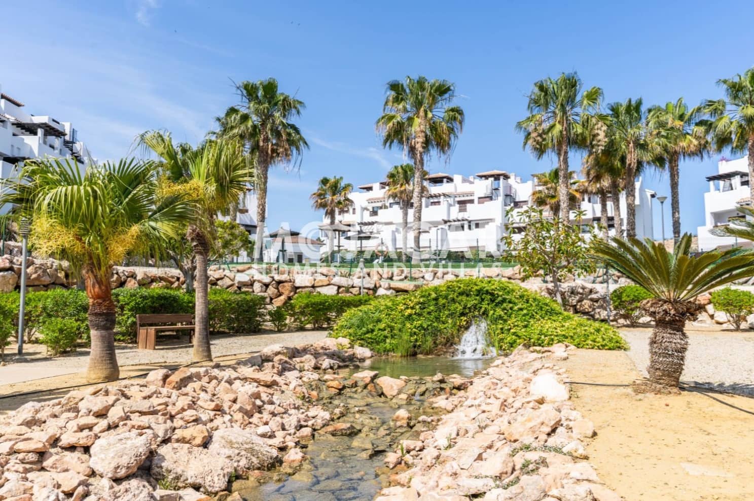 Dom blizniak na sprzedaż w Vera z garażem - 325 000 € (Ref: 9015076)