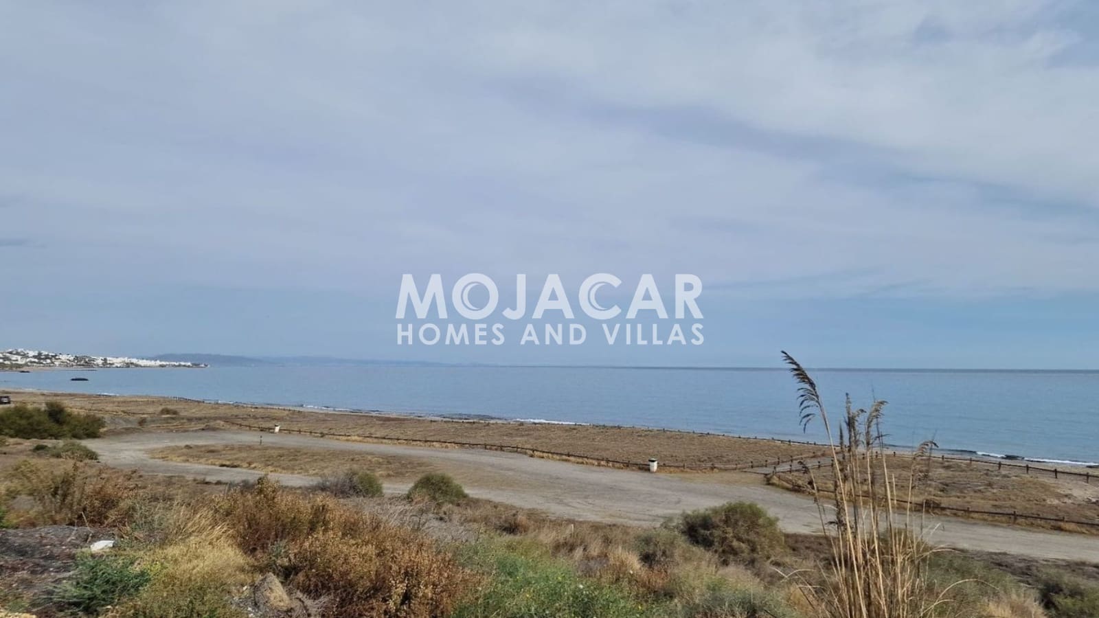 2 soverom Leilighet til salgs i Mojacar med svømmebasseng garasje - € 299 000 (Ref: 9158623)