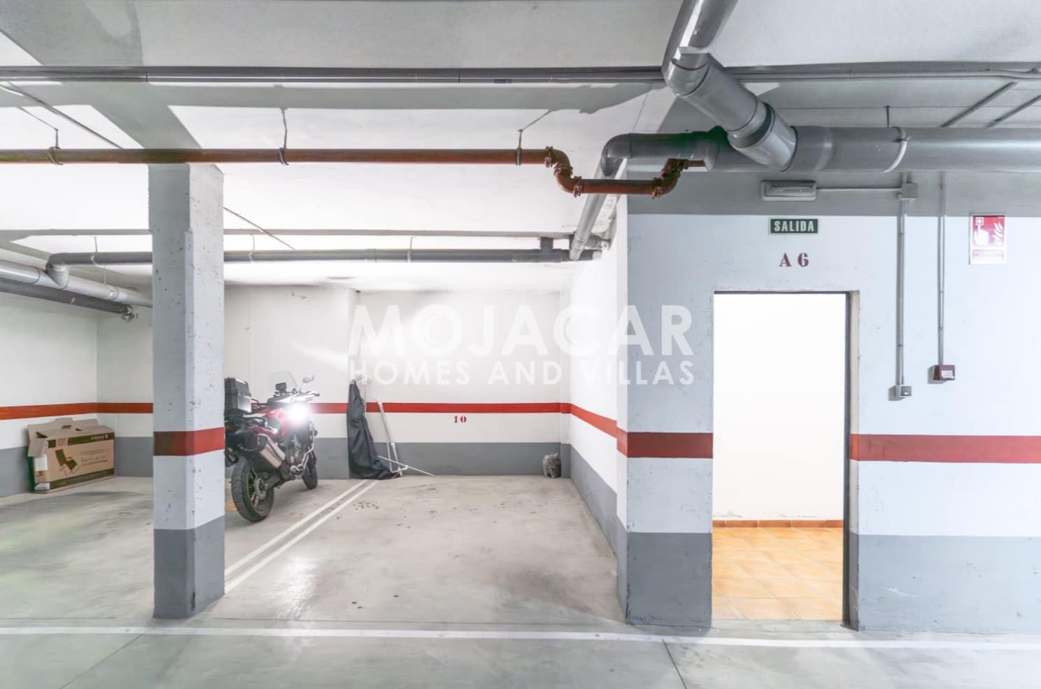 2 soverom Leilighet til salgs i Vera med svømmebasseng garasje - € 240 000 (Ref: 9176676)