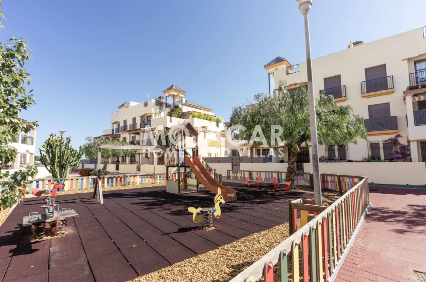 2 soverom Leilighet til salgs i Vera med svømmebasseng garasje - € 240 000 (Ref: 9176676)