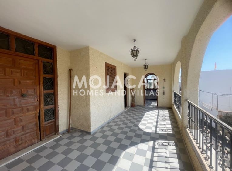 7 soveværelse Finca/Landehus til salg i Turre med garage - € 215.000 (Ref: 9330995)