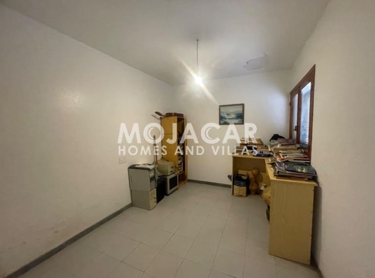 7 soveværelse Finca/Landehus til salg i Turre med garage - € 215.000 (Ref: 9330995)