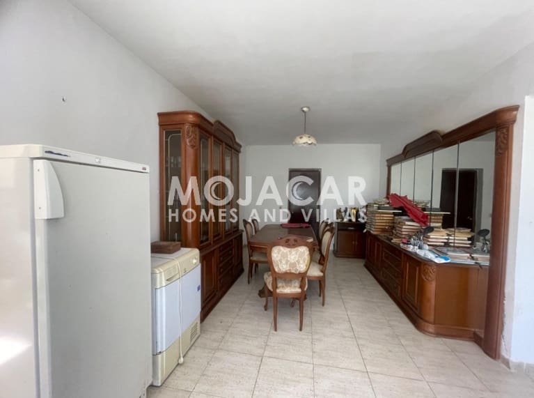 7 soveværelse Finca/Landehus til salg i Turre med garage - € 215.000 (Ref: 9330995)