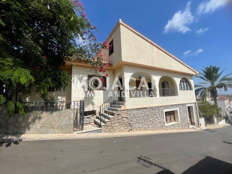 7 soveværelse Finca/Landehus til salg i Turre med garage - € 215.000 (Ref: 9330995)