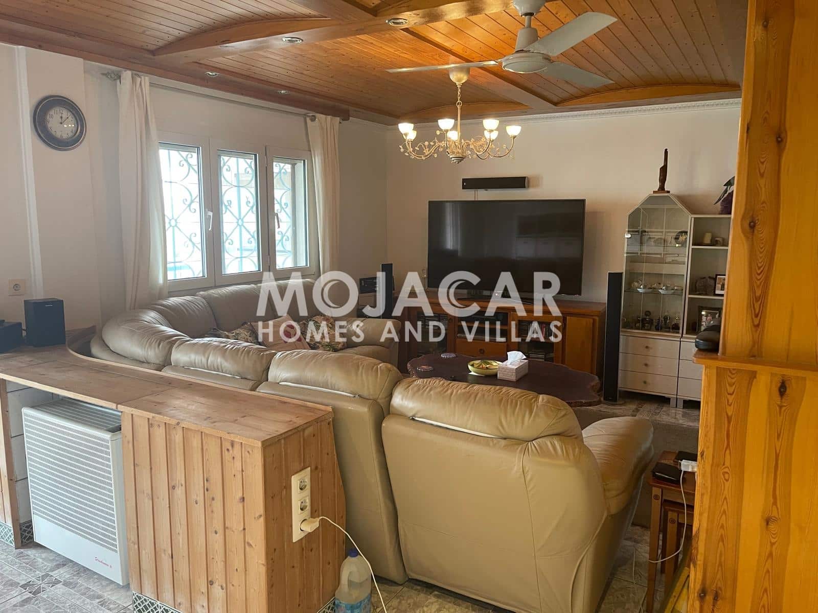 10 sypialnia Finka/Dom wiejski na sprzedaż w Mojacar z basenem garażem - 699 000 € (Ref: 9363119)