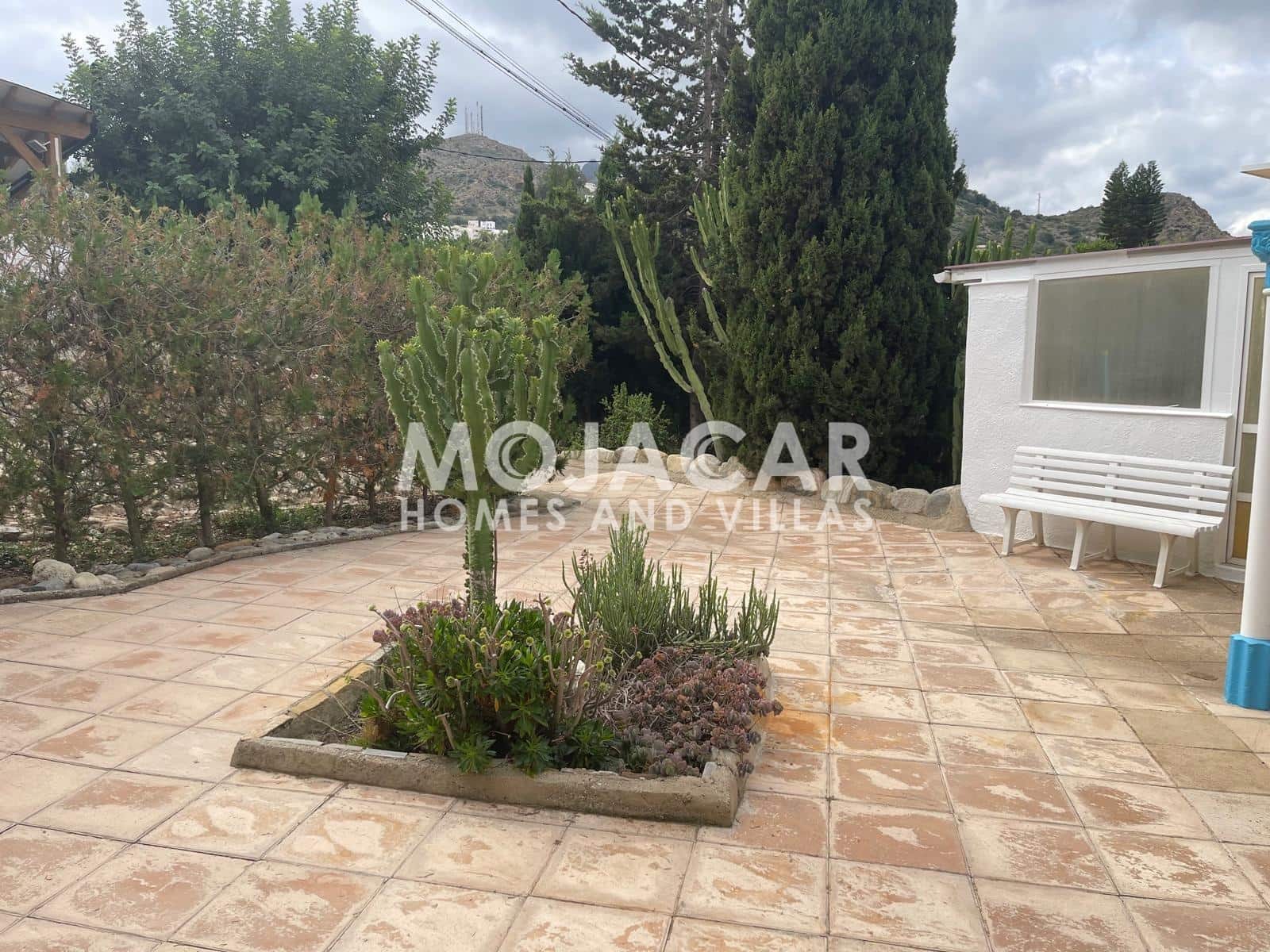 10 sypialnia Finka/Dom wiejski na sprzedaż w Mojacar z basenem garażem - 699 000 € (Ref: 9363119)