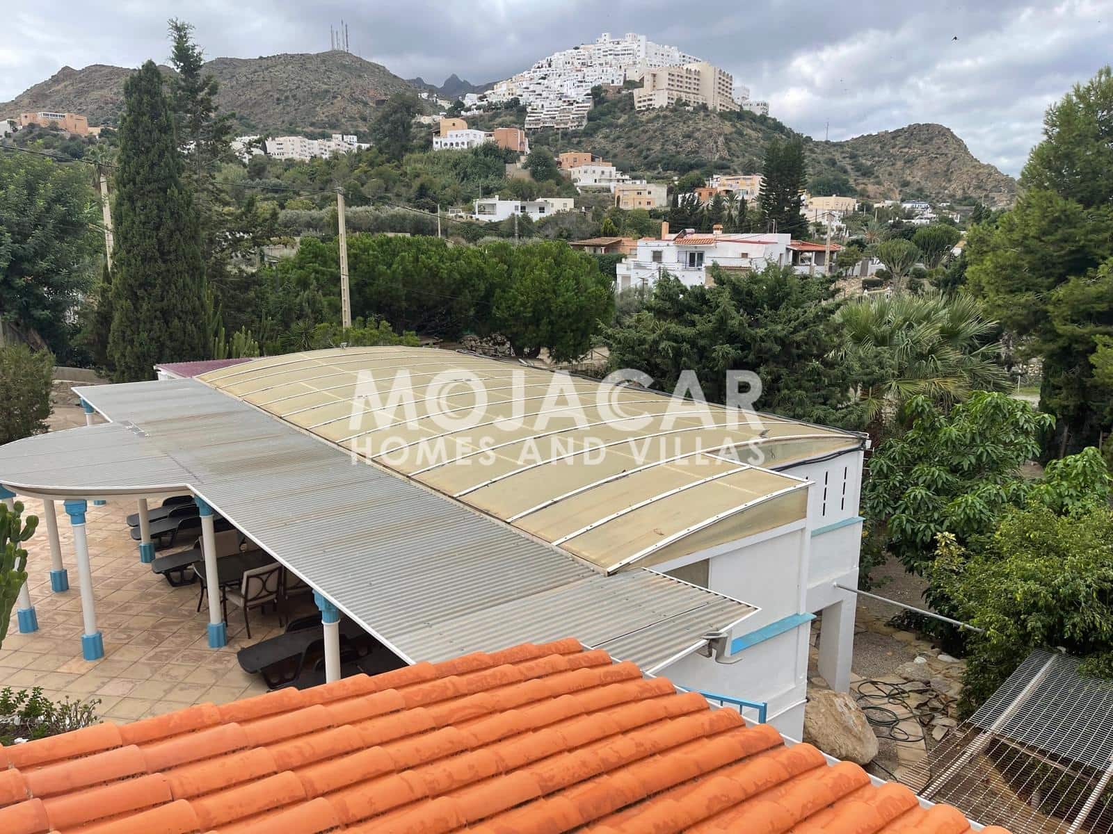 10 sypialnia Finka/Dom wiejski na sprzedaż w Mojacar z basenem garażem - 699 000 € (Ref: 9363119)
