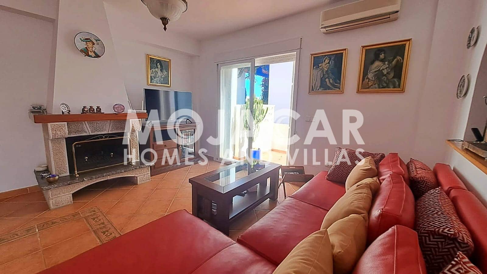 4 slaapkamer Villa voor vakantieverhuur in Mojacar met zwembad garage - € 980 (Ref: 9383188)