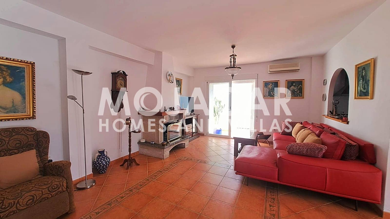4 slaapkamer Villa voor vakantieverhuur in Mojacar met zwembad garage - € 980 (Ref: 9383188)