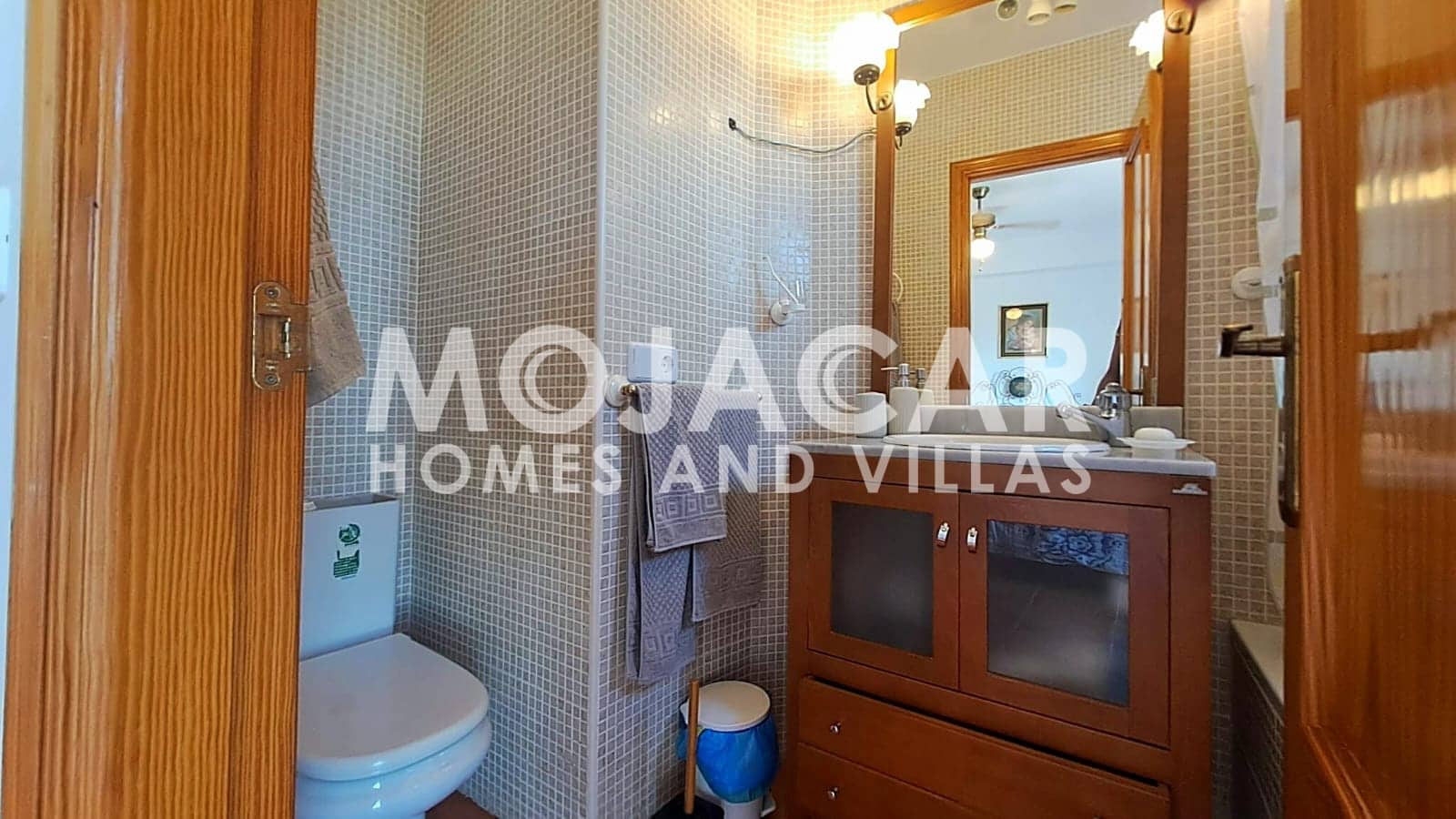 4 slaapkamer Villa voor vakantieverhuur in Mojacar met zwembad garage - € 980 (Ref: 9383188)