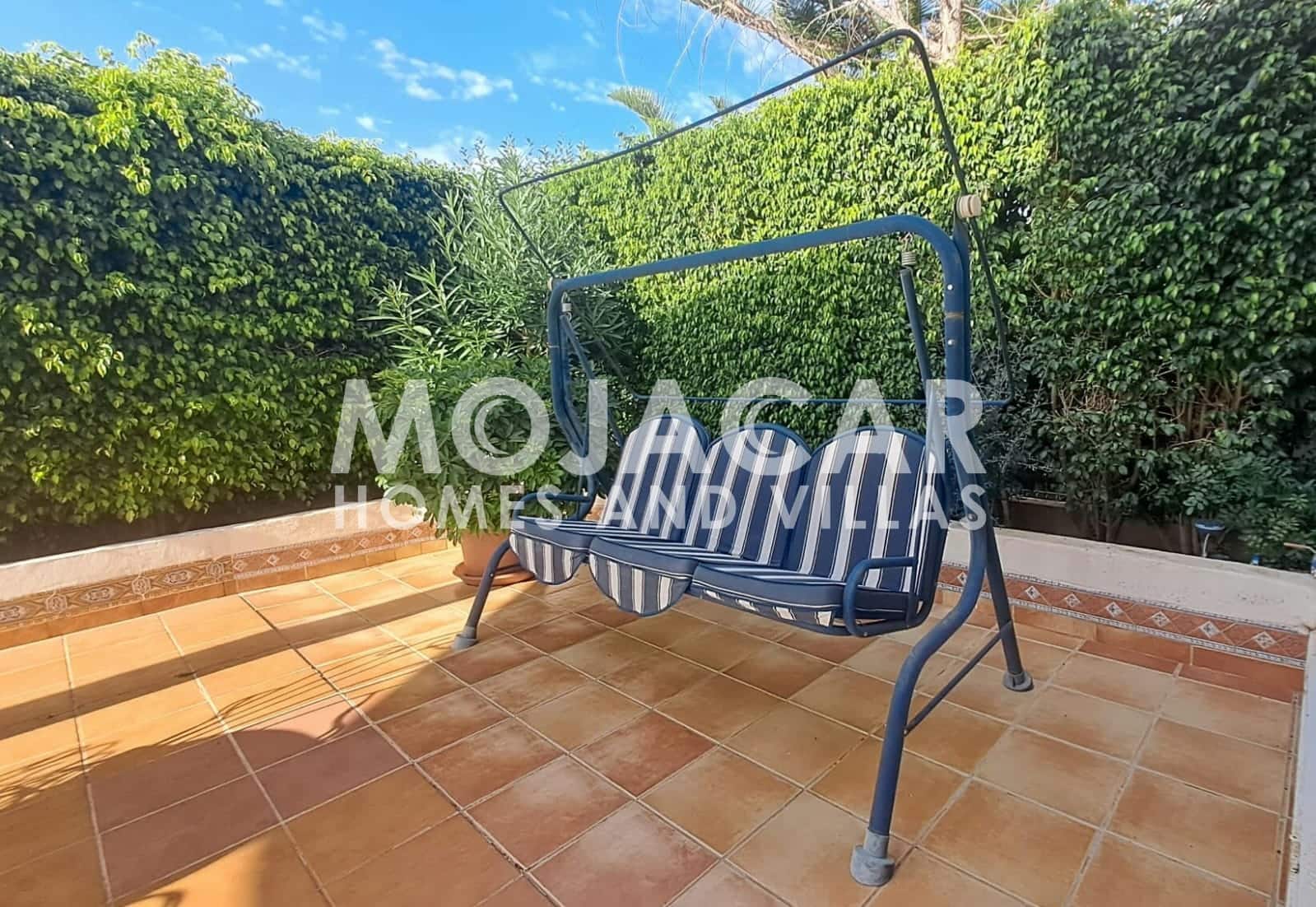 4 slaapkamer Villa voor vakantieverhuur in Mojacar met zwembad garage - € 980 (Ref: 9383188)