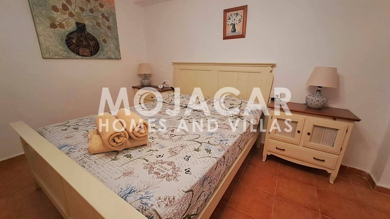 4 slaapkamer Villa voor vakantieverhuur in Mojacar met zwembad garage - € 980 (Ref: 9383188)