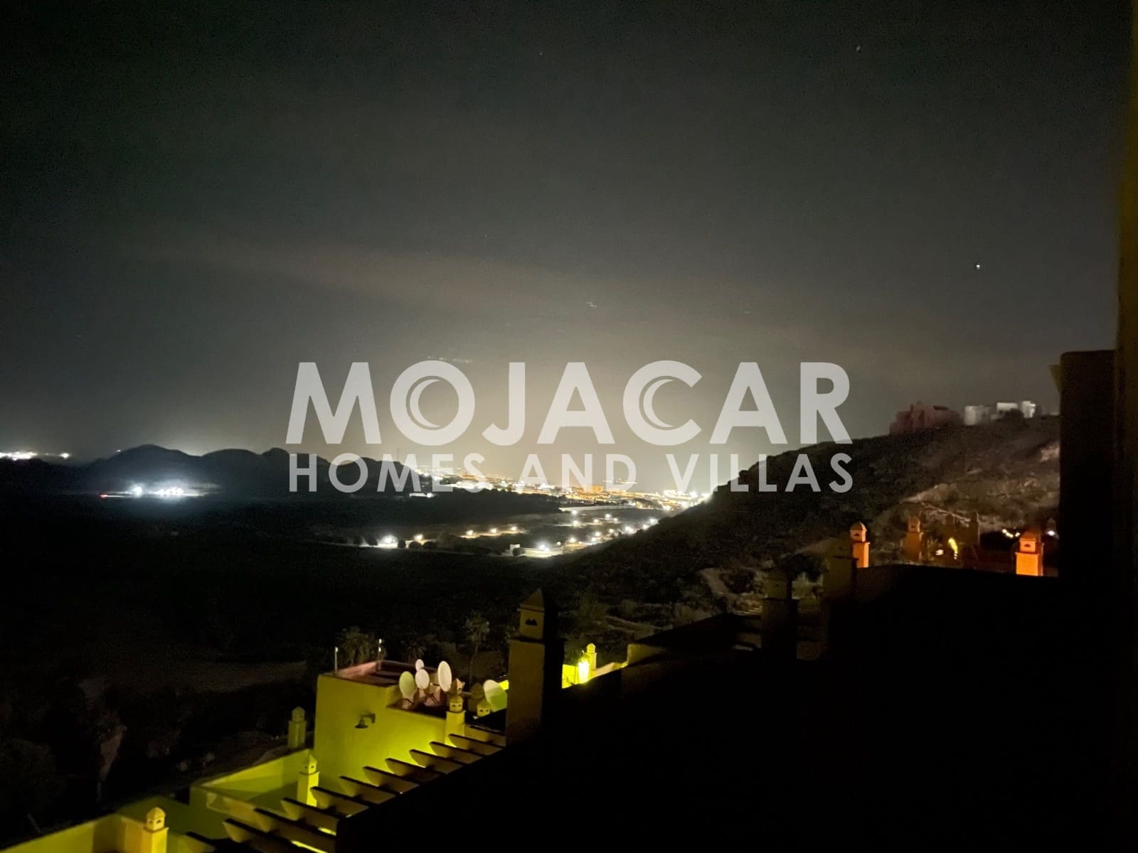 Appartement de 2 chambres de location de vacances à Mojacar avec piscine garage - 480 € (Ref: 9383190)