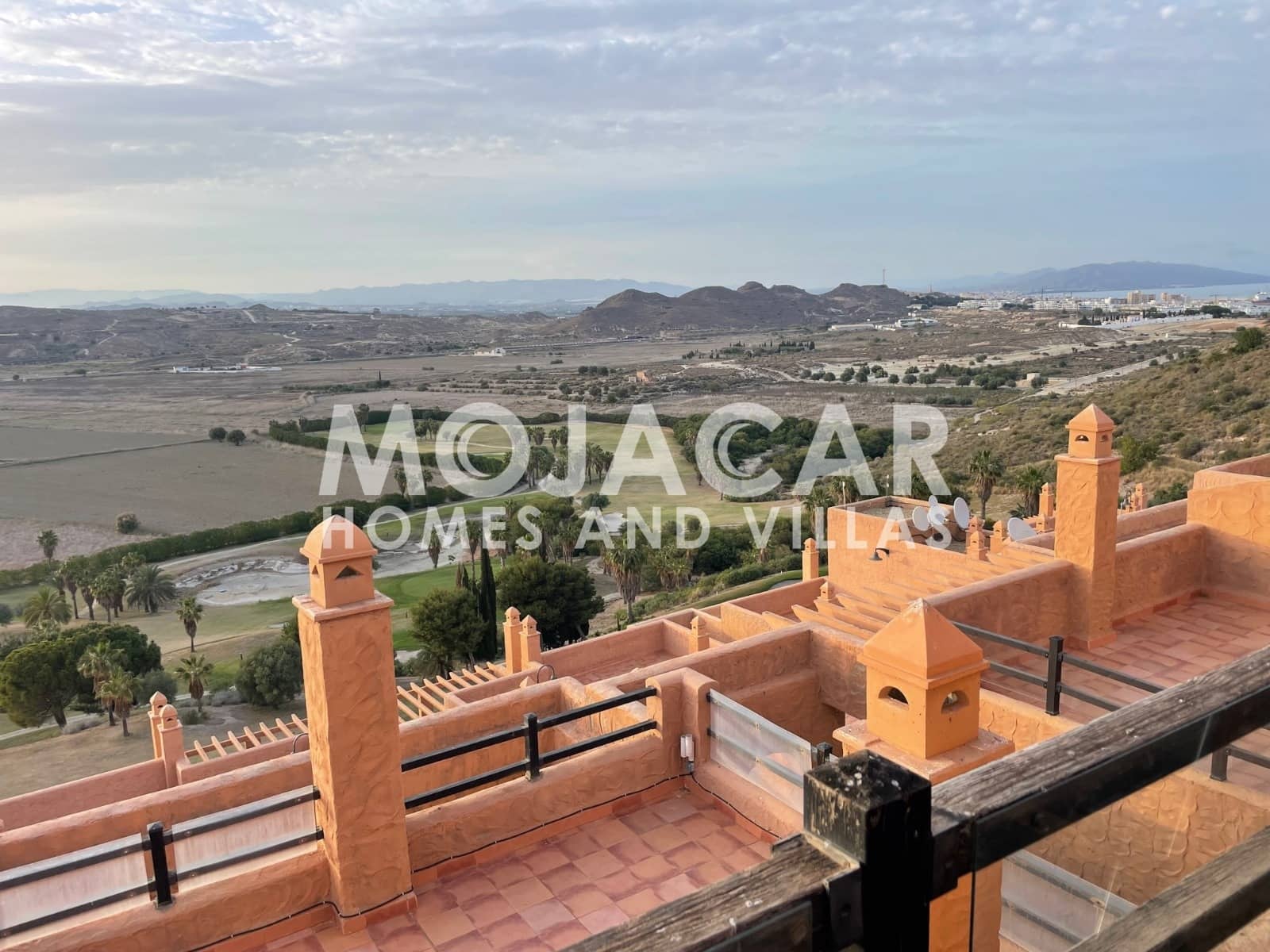 Appartement de 2 chambres de location de vacances à Mojacar avec piscine garage - 480 € (Ref: 9383190)