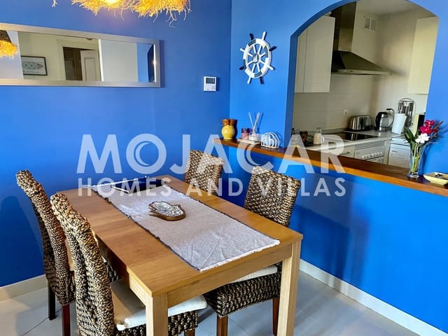 Appartement de 2 chambres de location de vacances à Mojácar avec piscine garage - 480 € (Ref: 9383190)