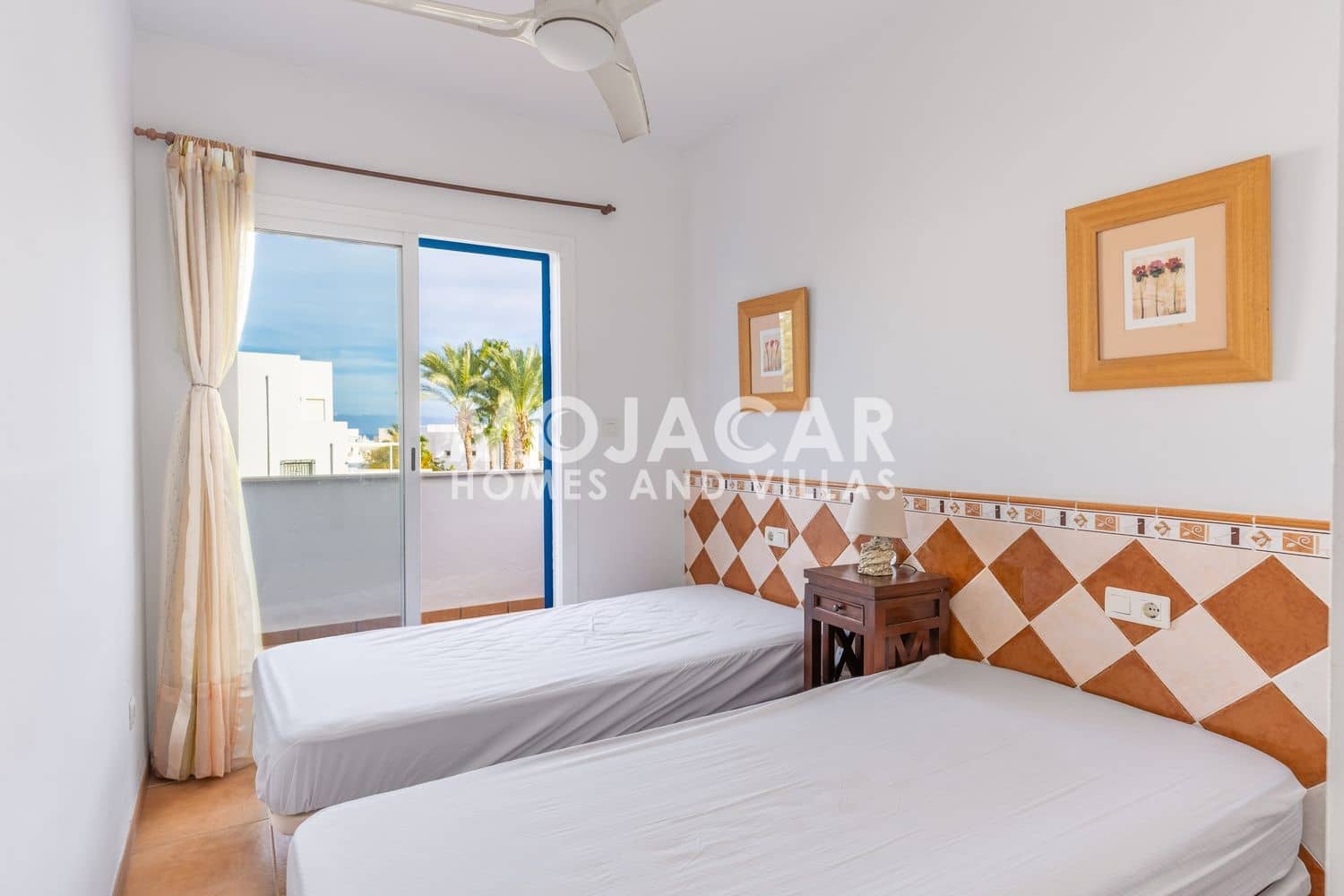 3 bedroom Semi-detached Villa for sale in Mojacar with pool garage - € 350,000 (Ref: 9499544)