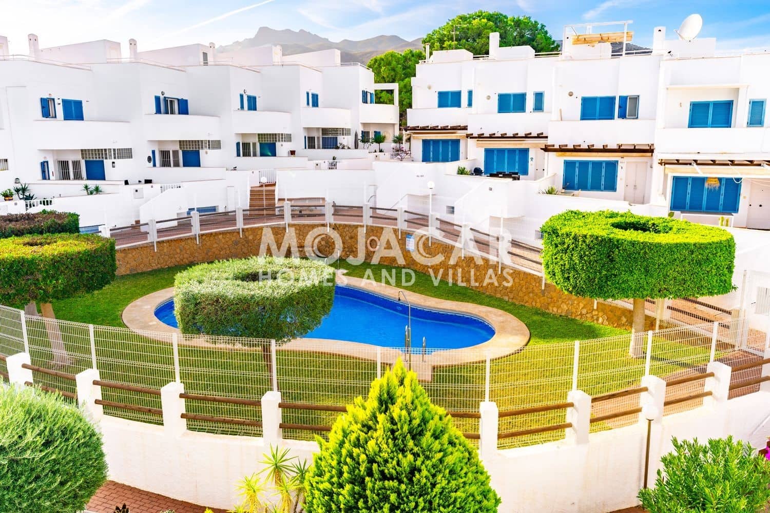 3 bedroom Semi-detached Villa for sale in Mojacar with pool garage - € 350,000 (Ref: 9499544)