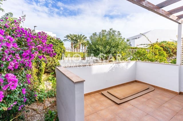 3 slaapkamer Halfvrijstaande villa te koop in Mojácar met zwembad garage - € 350.000 (Ref: 9499544)