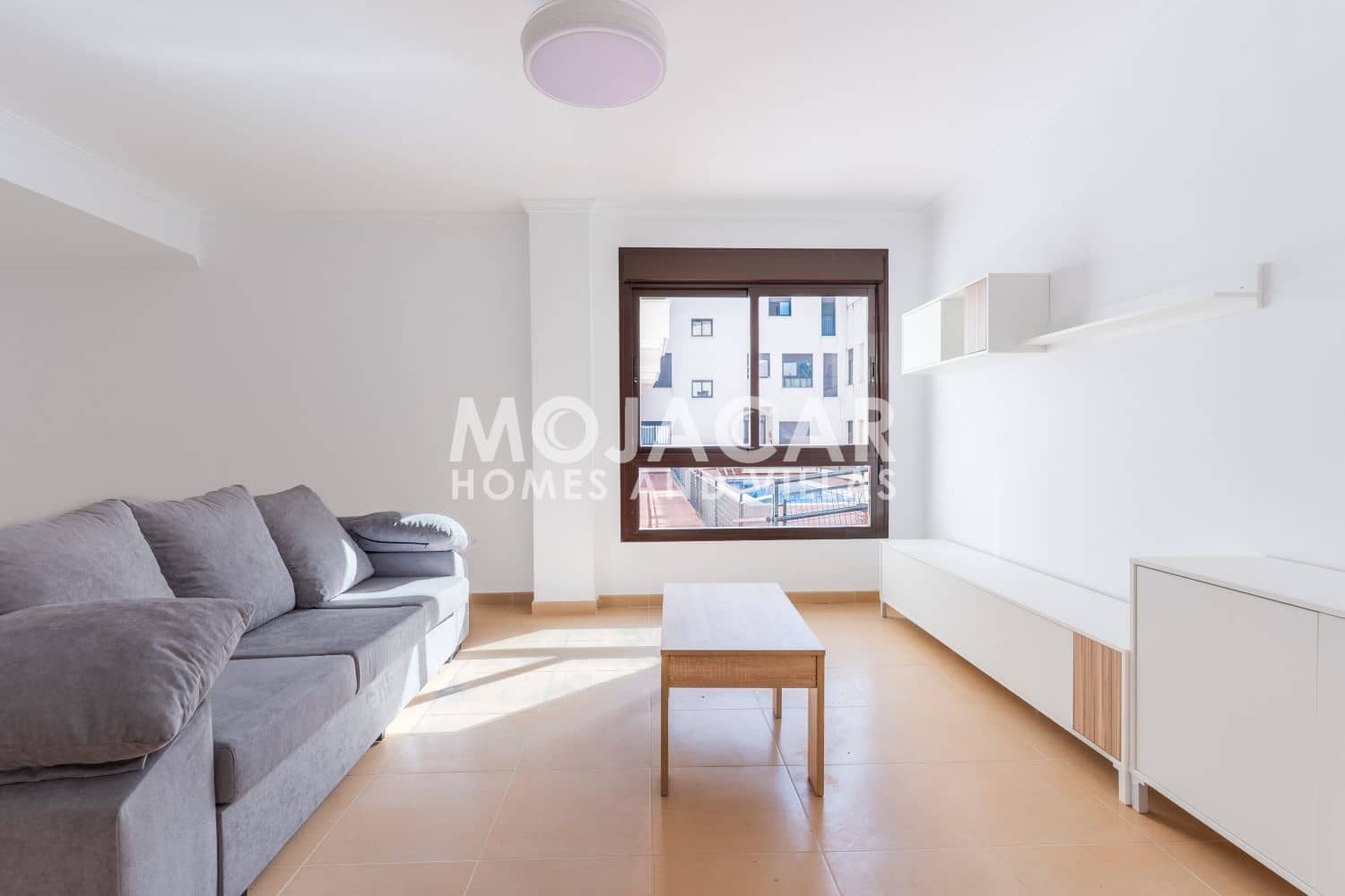 Apartamento de 2 habitaciones en Turre en venta con piscina garaje - 108.000 € (Ref: 9499547)