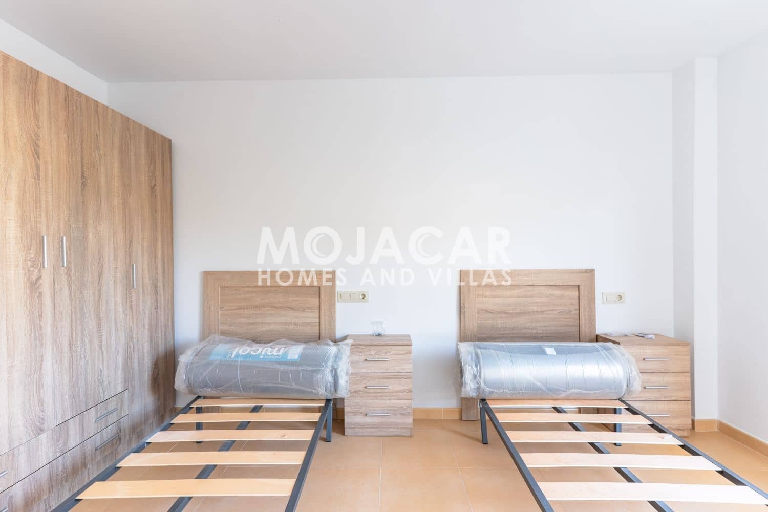 Apartamento de 2 habitaciones en Turre en venta con piscina garaje - 108.000 € (Ref: 9499547)