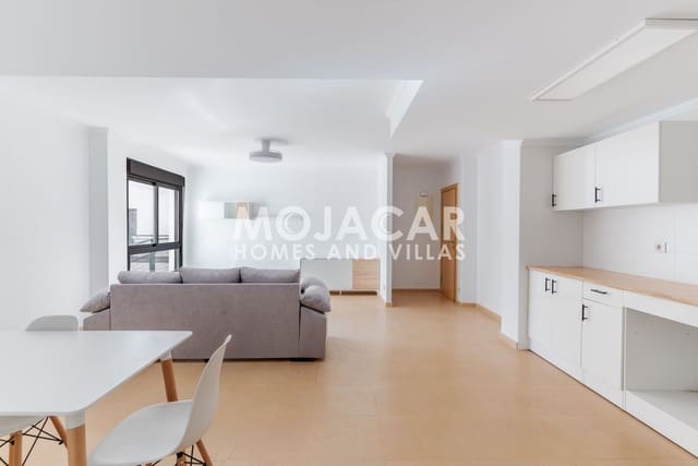 Apartamento de 2 habitaciones en Turre en venta con piscina garaje - 108.000 € (Ref: 9499547)