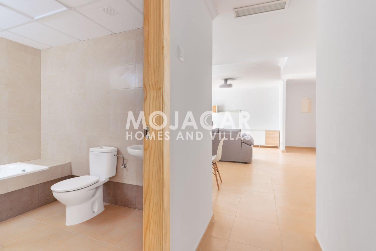 Apartamento de 2 habitaciones en Turre en venta con piscina garaje - 108.000 € (Ref: 9499547)