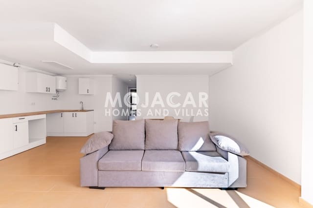Apartamento de 2 habitaciones en Turre en venta con piscina garaje - 108.000 € (Ref: 9499547)