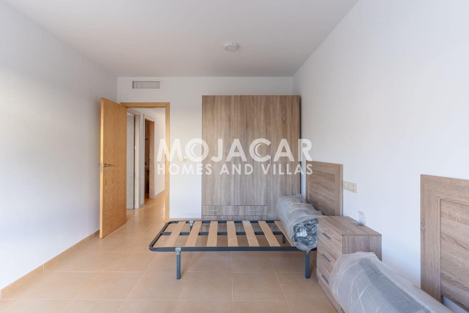 Apartamento de 2 habitaciones en Turre en venta con piscina garaje - 108.000 € (Ref: 9499547)