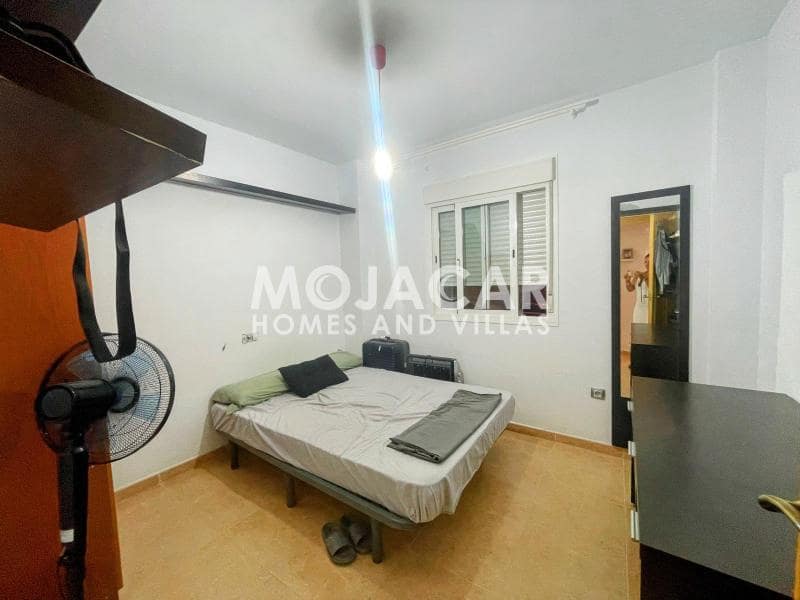 4 camera da letto Appartamento in vendita in Turre con garage - 130.000 € (Rif: 9529113)