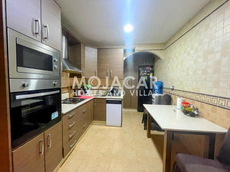 4 camera da letto Appartamento in vendita in Turre con garage - 130.000 € (Rif: 9529113)