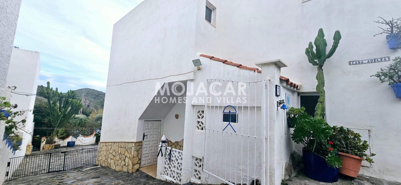 4 bedroom Villa for sale in Sopalmo with pool garage - € 349,950 (Ref: 9592137)