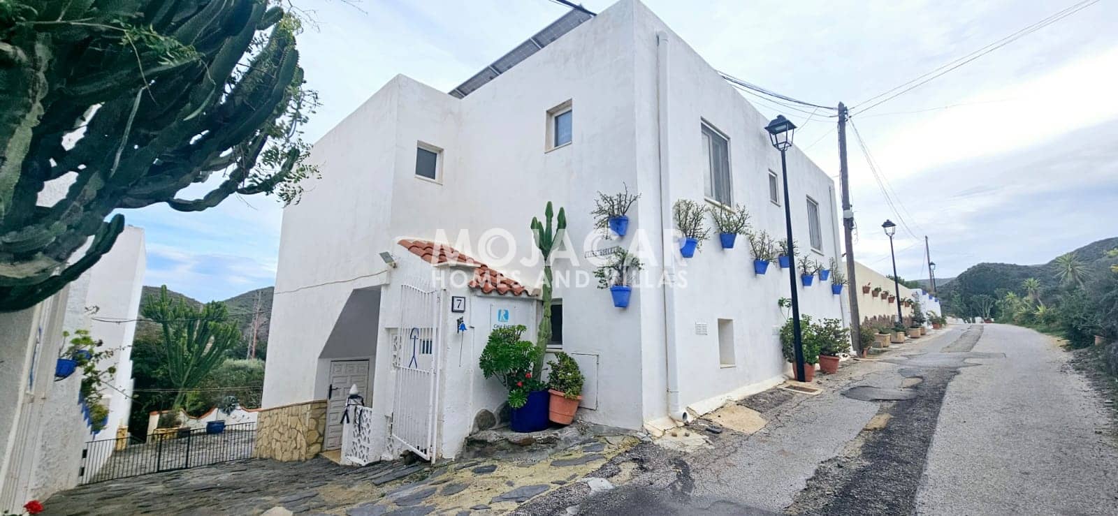 4 bedroom Villa for sale in Sopalmo with pool garage - € 349,950 (Ref: 9592137)