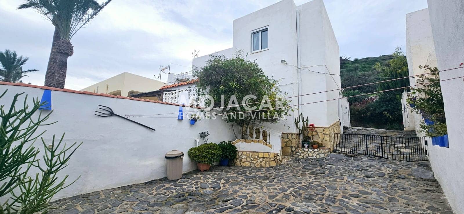 4 bedroom Villa for sale in Sopalmo with pool garage - € 349,950 (Ref: 9592137)