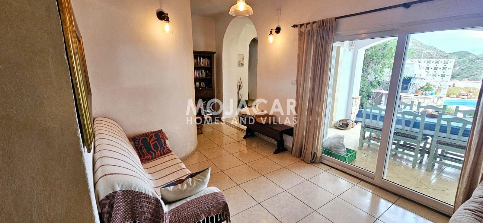 4 bedroom Villa for sale in Sopalmo with pool garage - € 349,950 (Ref: 9592137)